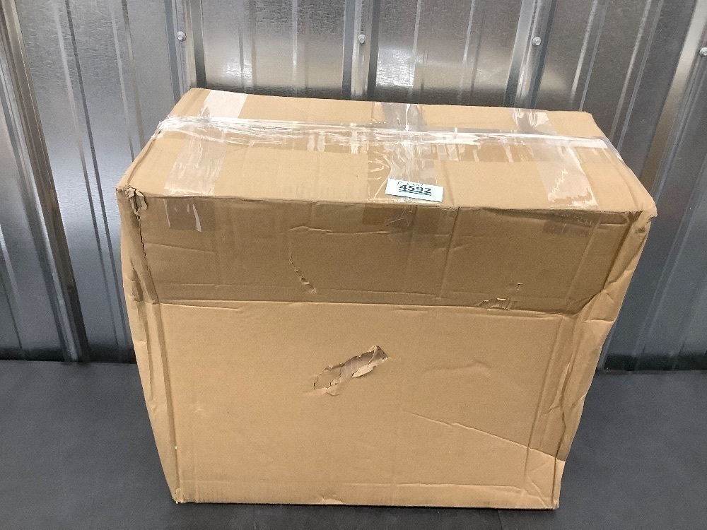 Large Cat Carrier - Image 3 - Lot 4592