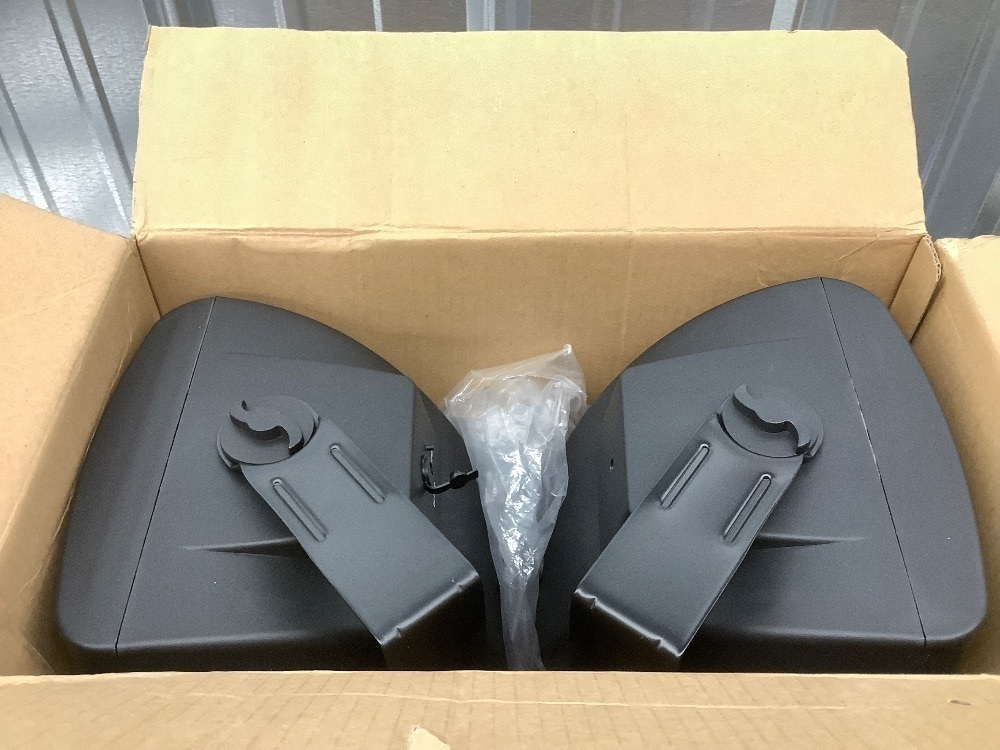 Herdio 6.5in indoor outdoor bluetooth speakers - Image 2 - Lot 4594