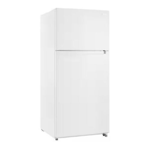 Vissani 18 cu. ft. Top Freezer Refrigerator - Small Dents - Lot 8JF