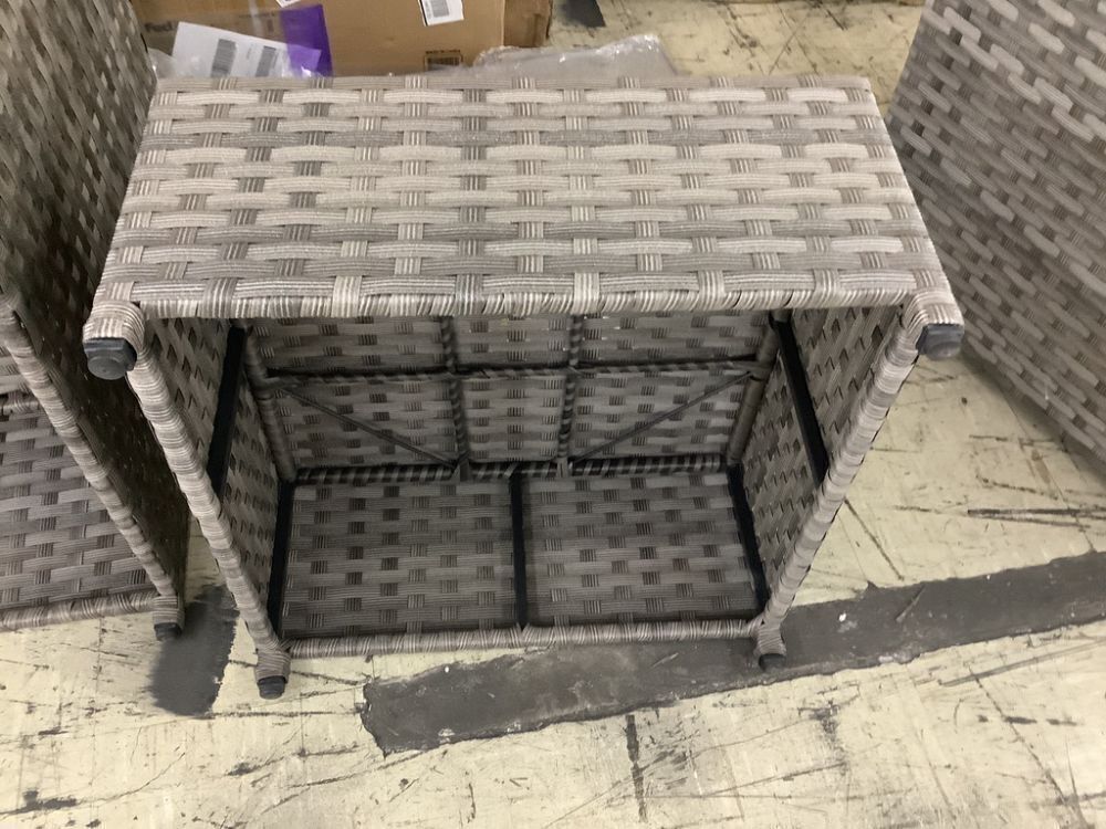 Bella Gray 6-Piece Wicker Outdoor Sectional Set with Dark Gray Cushions - Missing 2 Foot Levelers & 2 Leveler Inserts - Image 21 - Lot 27JF