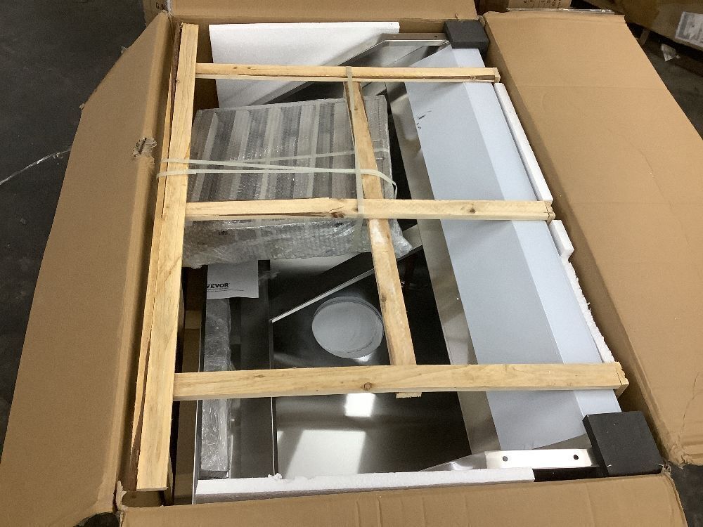 VEVOR 4FT Commercial Food Truck Exhaust Hood with 2 Detachable U-shaped Grid Oil Filter Mesh - Image 3 - Lot 36