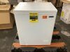 Magic Chef 5.0 cu. ft. Chest Freezer in White - Small Dents - Thumbnail 2