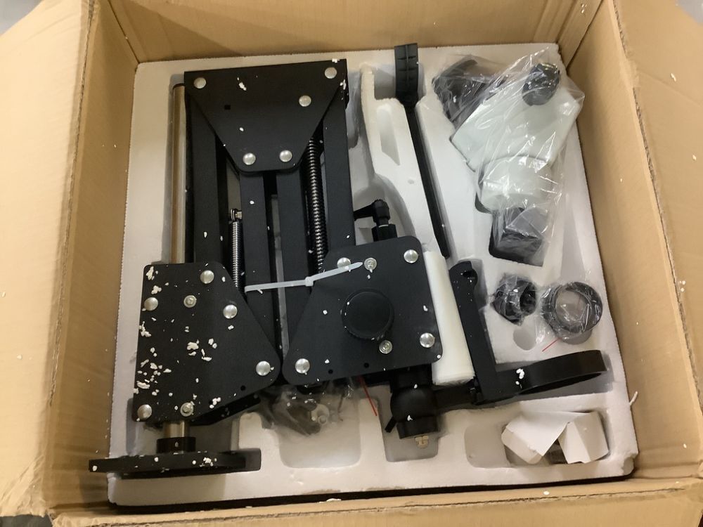 Multi-Directional Micro-Setting Jewelry Microscope - Image 2 - Lot 62