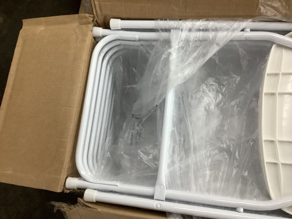 VINGLI 350lb Plastic Stackable Folding Chair with Steel Frame, 10 Pack - Image 3 - Lot 65