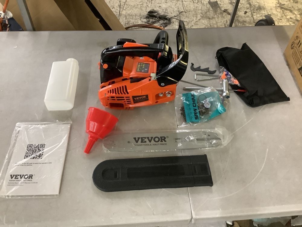 VEVOR 25.4CC 12" 1.2HP, Gasoline Powered Chain Saw - Image 1 - Lot 104