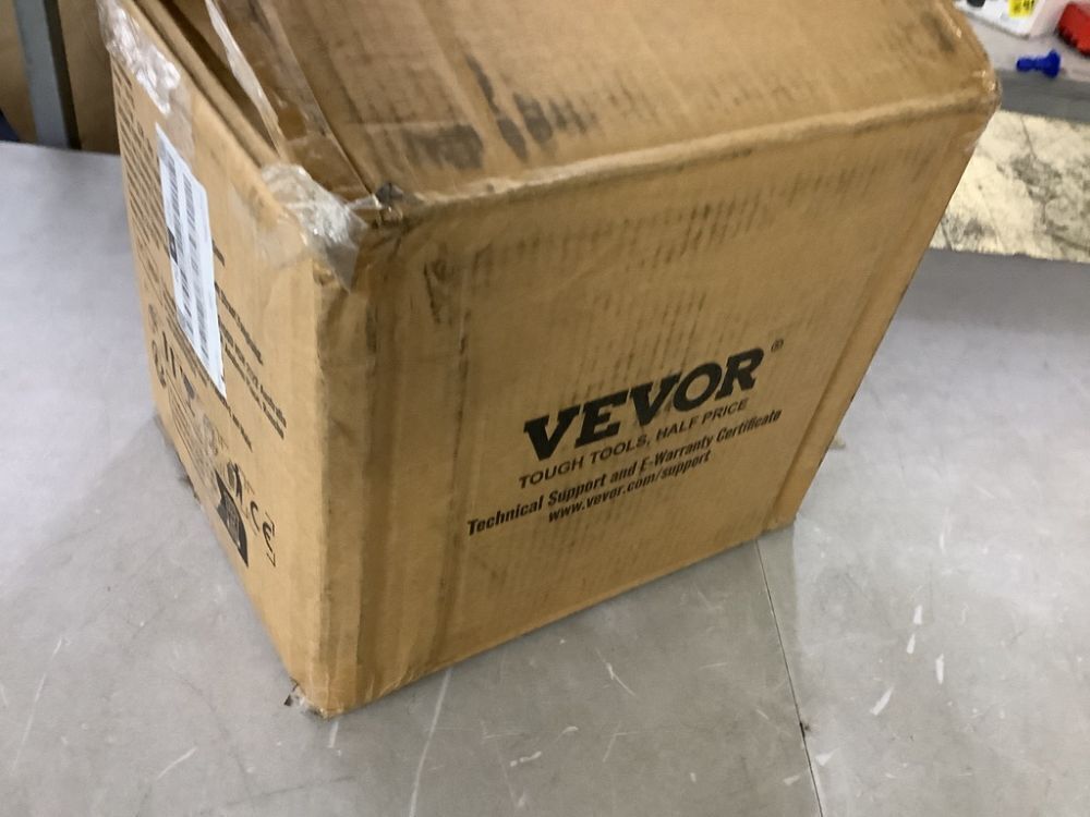 VEVOR 25.4CC 12" 1.2HP, Gasoline Powered Chain Saw - Image 6 - Lot 104