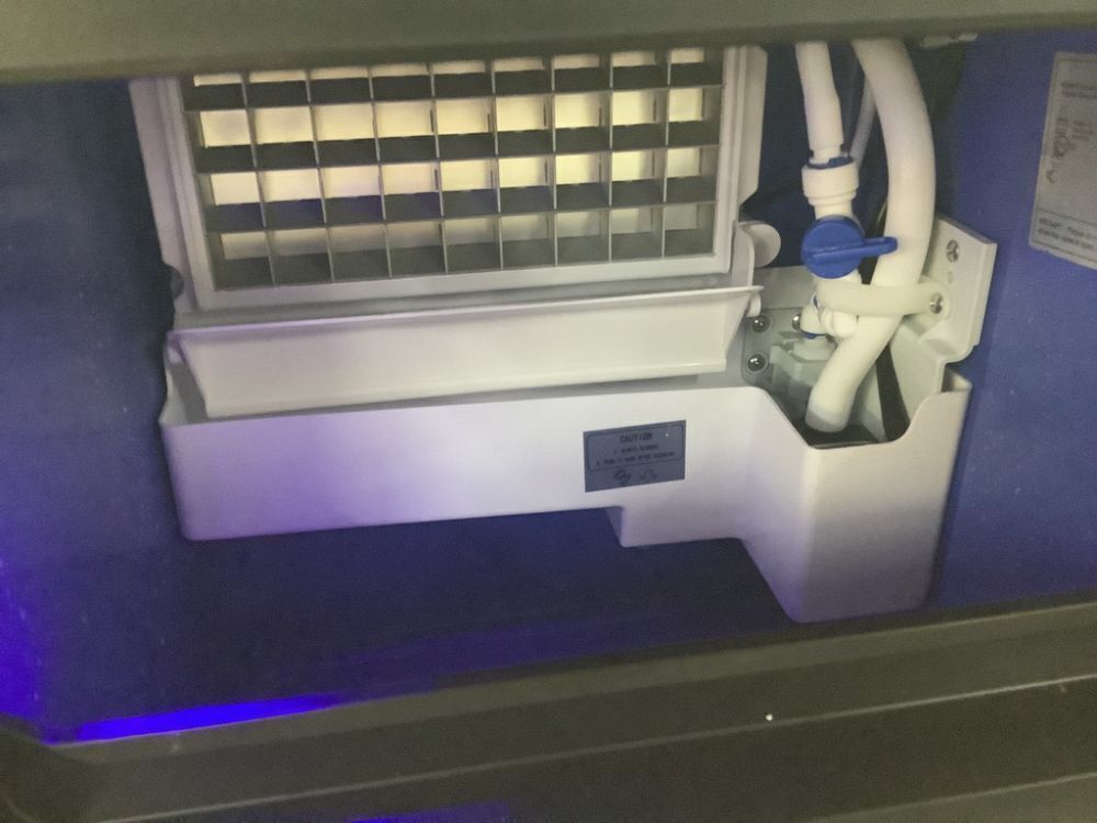 13.5 in. 90 lb. 24H Half Size Cube Built-In/Freestanding Commercial Ice Maker in Stainless Steel with 15 lb. Storage Bin - Powers Up & Compressor Kicks On NTF - Image 4 - Lot 129JF