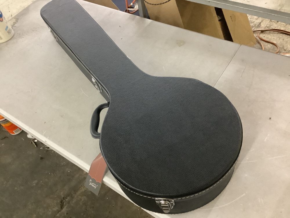 Glarry 5-String Microgroove Pattern Leather Wood Banjo Case - Image 7 - Lot 242