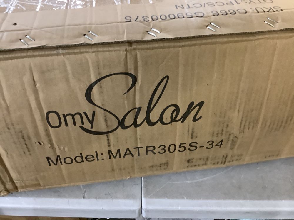 OmySalon Rectangle Anti Fatigue Salon Mat for Square Base Styling Chair 3' x 5' 3/4in Thick - Image 4 - Lot 244