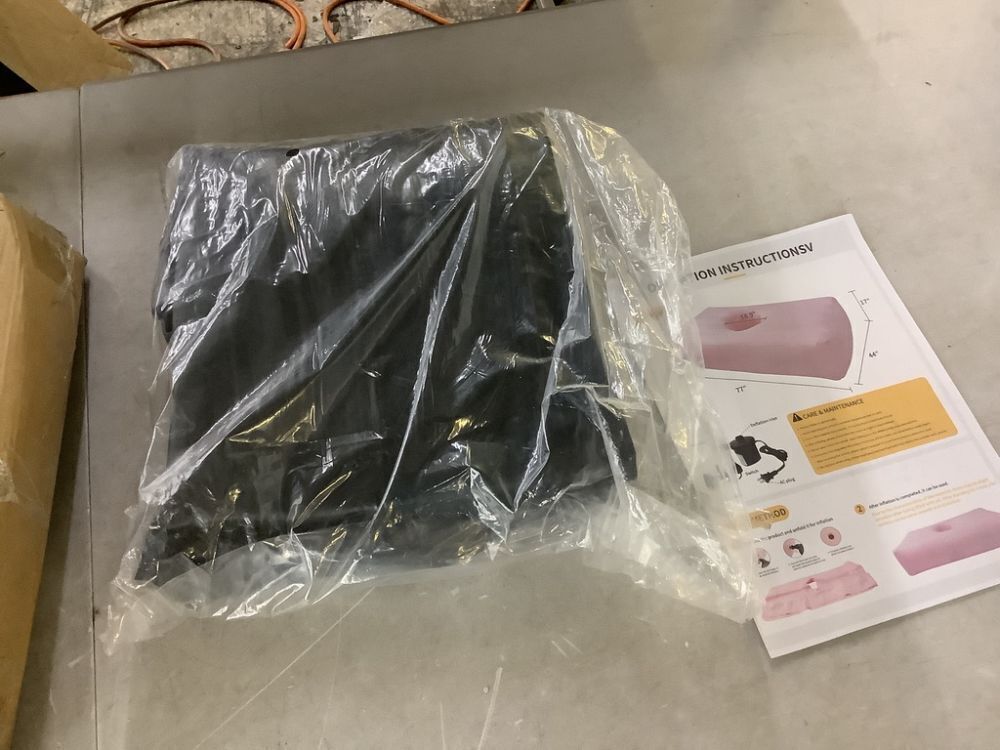 BBL Recovery Air Mattress with Hole - No Pump - Image 2 - Lot 248