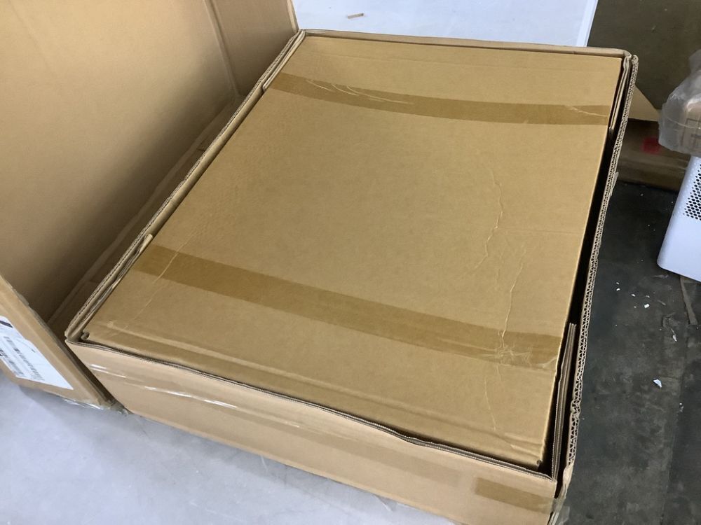 4U Wall Mount Server Cabinet w/ Glass Lockable Door - Image 2 - Lot 251