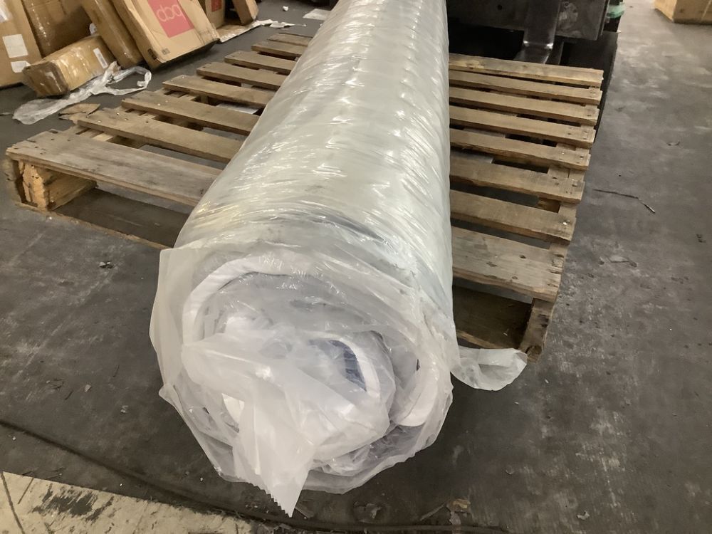King Size Hybrid Mattress - Image 4 - Lot 302JF