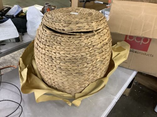 Multipurpose Hyacinth Storage Tote Basket - Bent - Lot 346