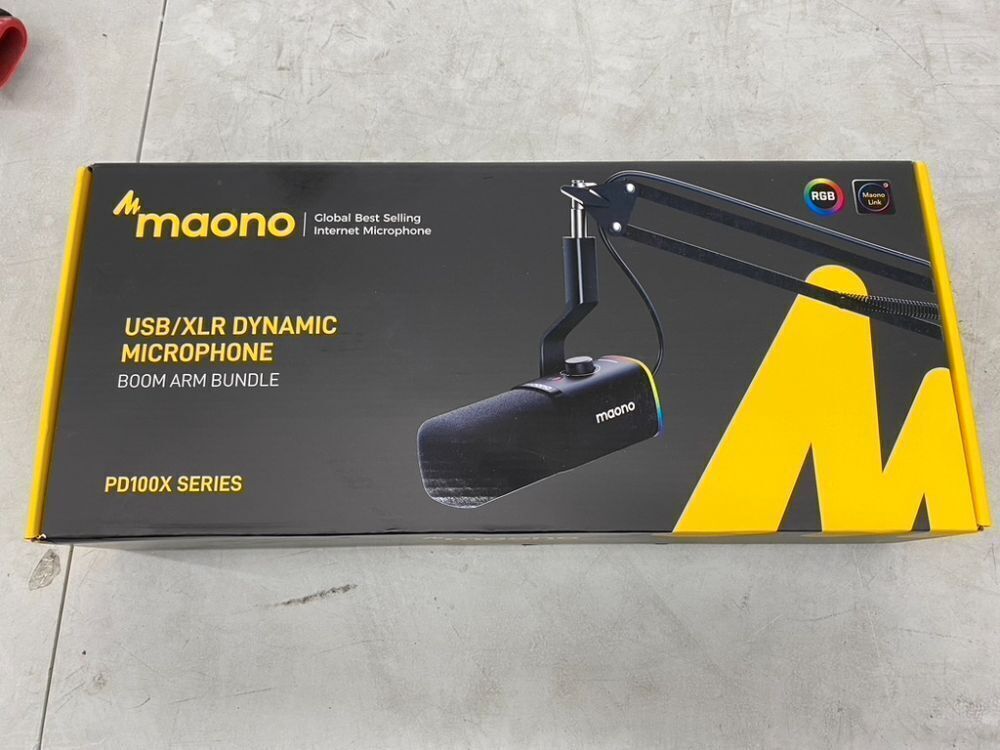 MAONO PD100X USB/XLR Dynamic Microphone Boom Arm Bundle - Image 2 - Lot 518