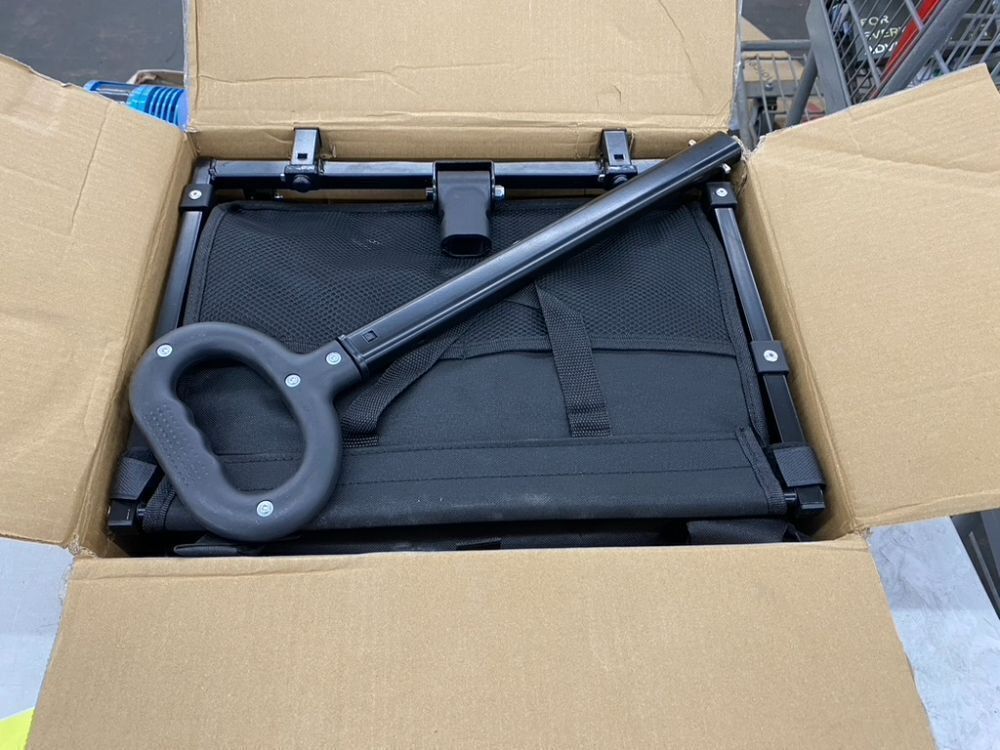 Foldable Wagon - Image 1 - Lot 520