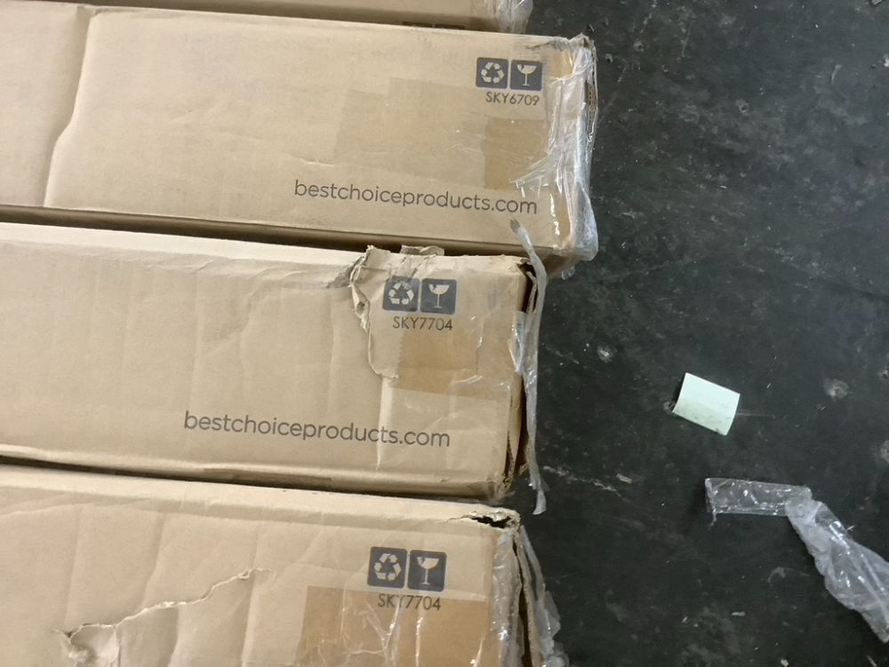 Lot of (6) Patio Umbrellas - Uninspected - Image 4 - Lot 527