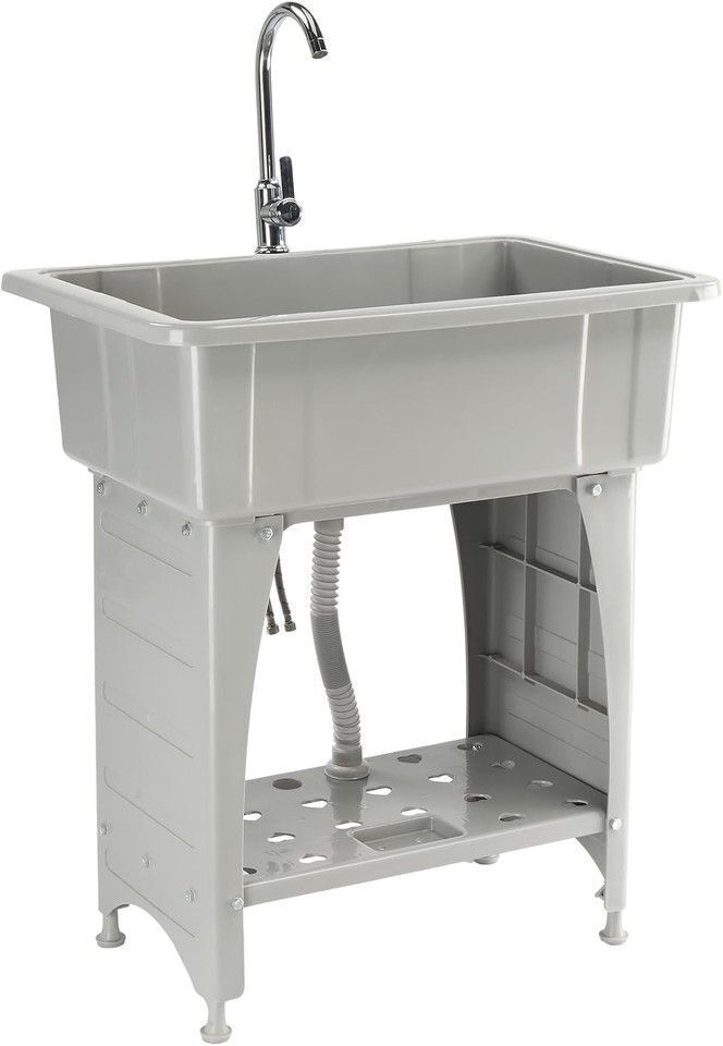 VINGLI Utility Sink - Image 1 - Lot 551