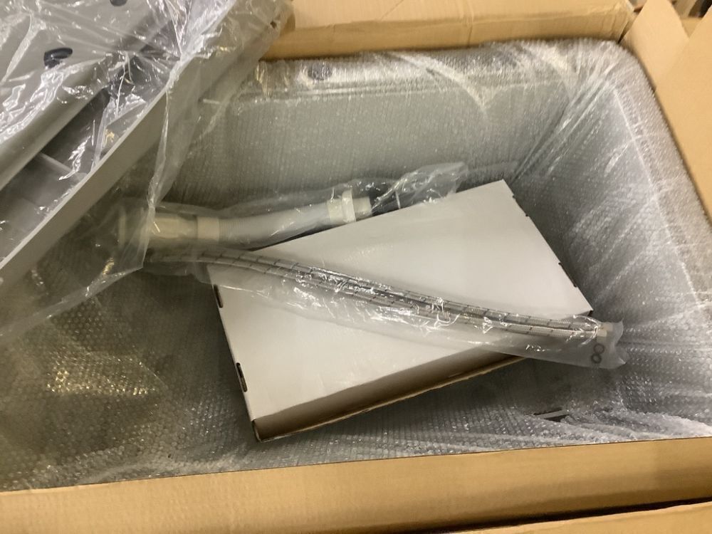 VINGLI Utility Sink - Image 4 - Lot 551