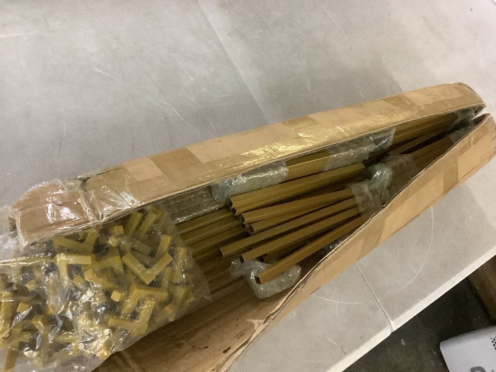 23.6 in. Tall Indoor/Outdoor Gold Metal Column Flower Stands, 10 pc - Image 2 - Lot 655
