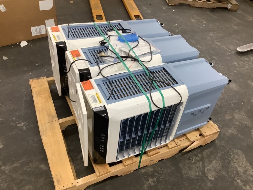 Lot of (3) 3450 CFM Indoor/Outdoor Portable Evaporative Cooler for 1000 sq. ft., 11 Gallon Tank - Uninspected - Image 1 - Lot 137JF