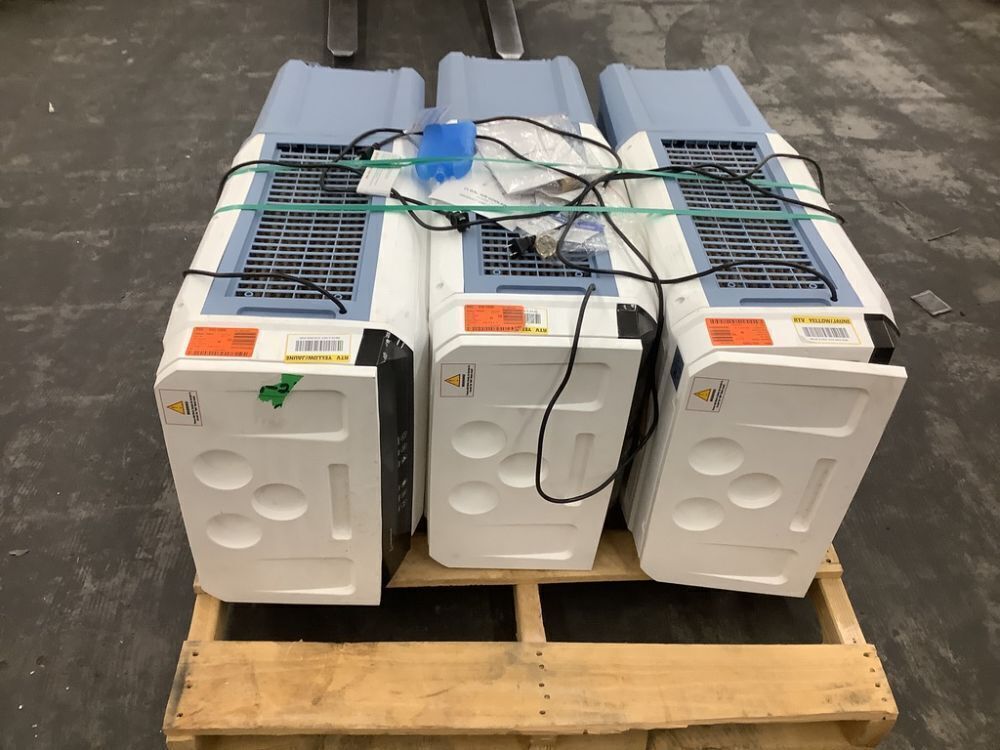 Lot of (3) 3450 CFM Indoor/Outdoor Portable Evaporative Cooler for 1000 sq. ft., 11 Gallon Tank - Uninspected - Image 8 - Lot 137JF