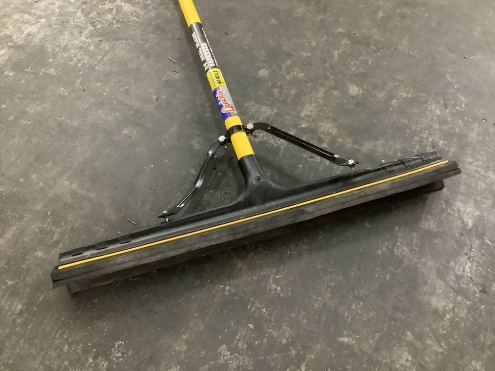 Quickie 24 in. Dual Blade Floor Squeegee - Image 3 - Lot 435JF