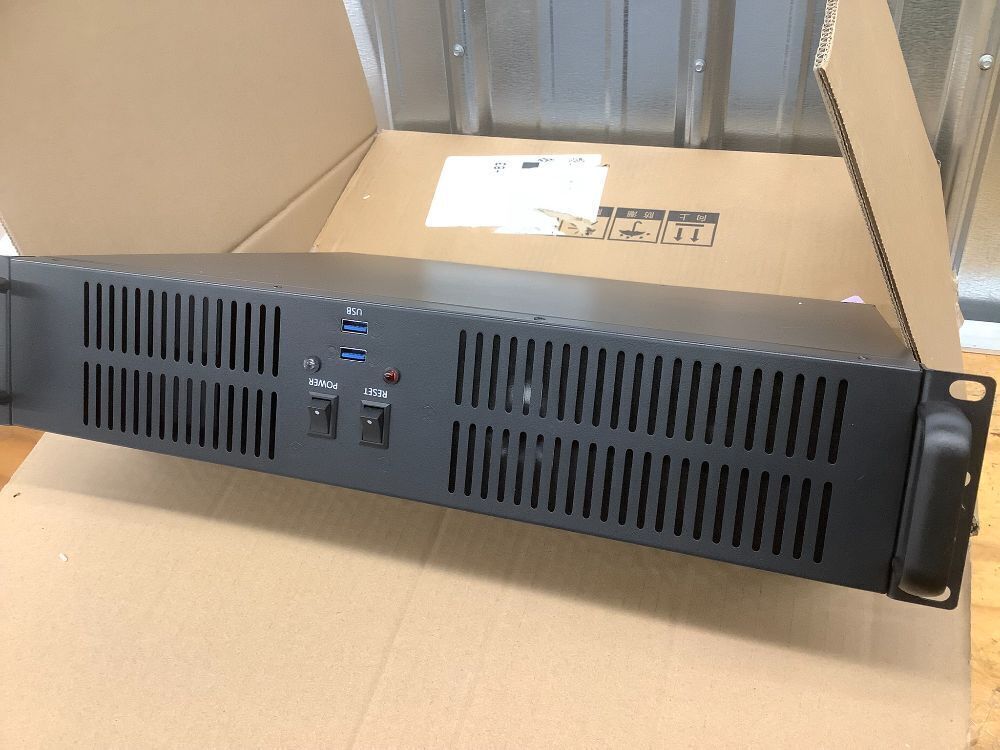 2U Micro ATX Compact Rackmount 3 x 3.5-inch HDD and 1 x 2.5-inch SSD, Chassis Support ATX PS2 PSU, USB - Image 2 - Lot 7068