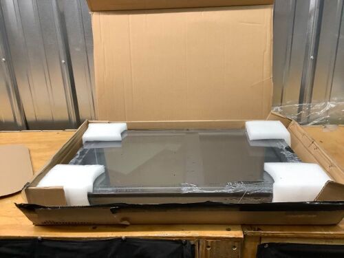 TZGP RV Window, 14" WX 22* H,356*559 - Lot 10036