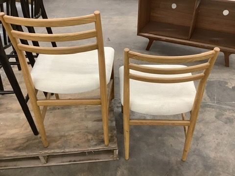 Set of 2 chairs - Image 2 - Lot 10042