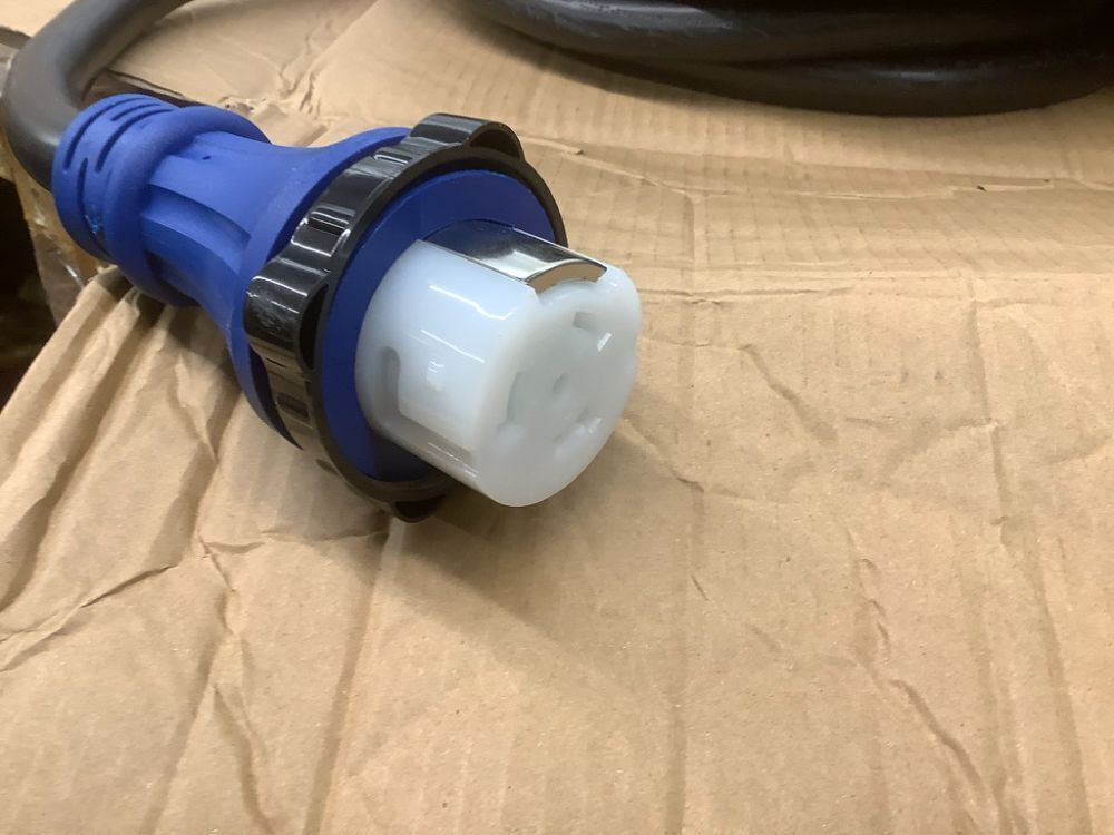 Electric World RV 50 Amp 15' Heavy Duty Extension Cord | Designed for 50 Amp Service | Weatherproof Housing | Finger Grip Handles - Image 3 - Lot 7509