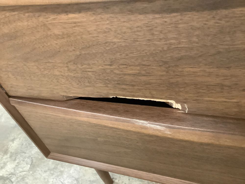 Lenia 4-Drawer Chest - Walnut - Image 2 - Lot 10061