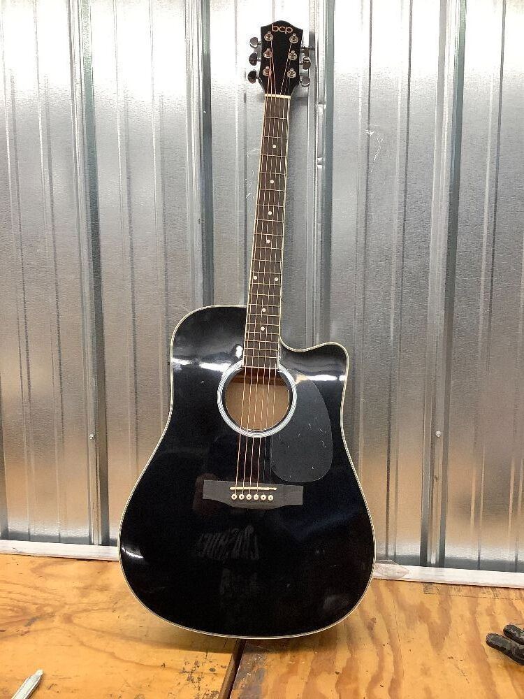 Electric Acoustic Guitar with Amp - Image 2 - Lot 7528
