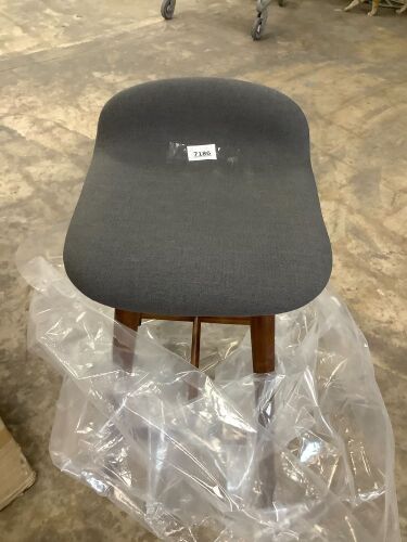 Bar Stool - Lot 7186