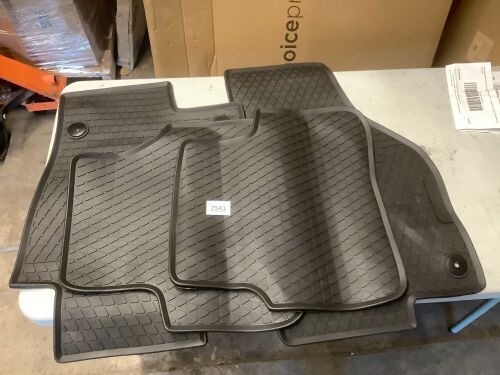 Full Black Rubber Auto Liner Mats All Weather Protection Heavy Duty Odorless, 4 Pieces - Lot 7541