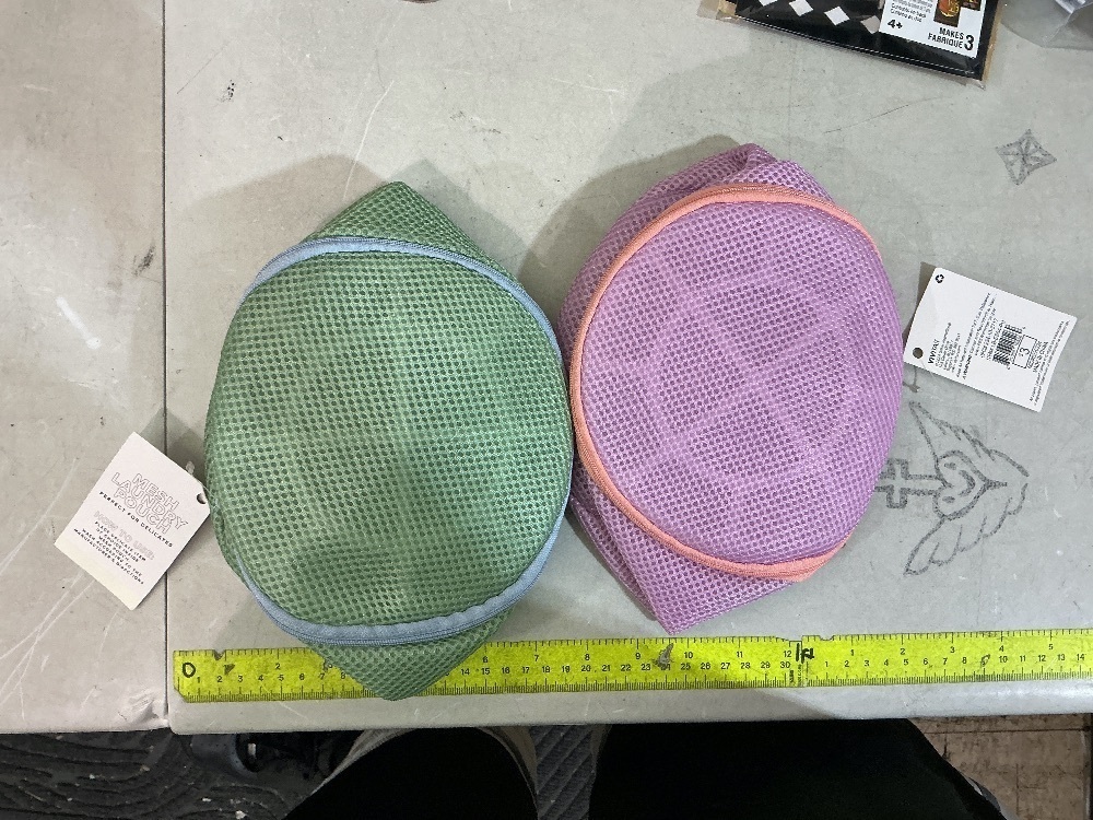 1 case of Mesh Laundry Bags, can be used as Sachet Bags in drawers, closets or cars - Image 1 - Lot 25
