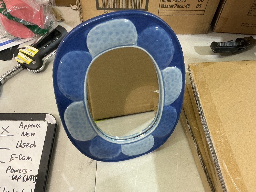 (2)OPALHOUSE VANITY MIRRORS - Image 3 - Lot 47