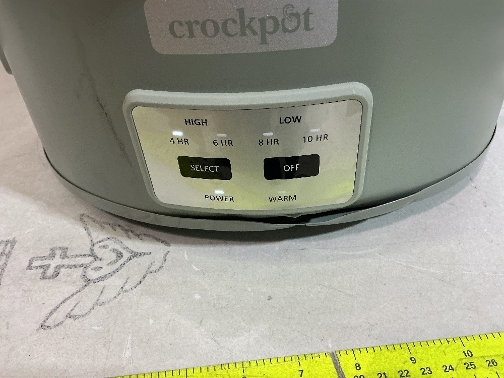 Crock-Pot Locking Lid 6qt Cook and Carry Programmable Slow Cooker Moonshine Green-Dent on bottom - Image 8 - Lot 52