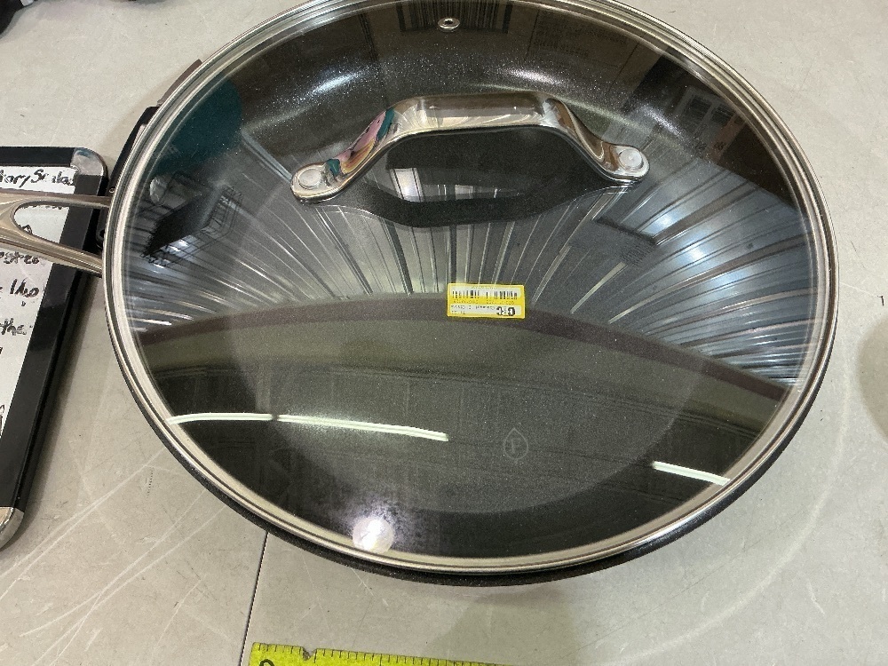 Cuisinart 12" Classic Stainless Ceramic Nonstick Skillet: Dishwasher-Safe, Stay-Cool Handle, Even-Heating, Silver w lid - Image 5 - Lot 61