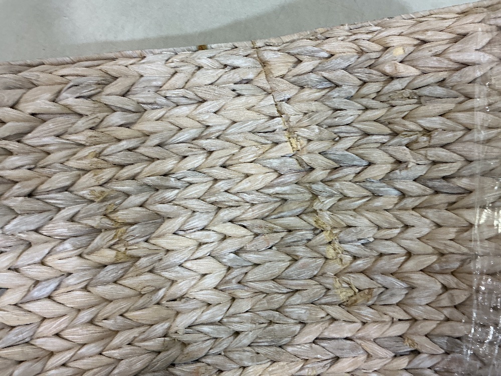 Woven Hyacinth Christmas Holiday Tree Collar - 42in - Image 5 - Lot 70
