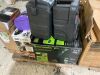 Misc Items Pallet- some items may be broken or incomplete (lg)amount of items - Thumbnail 3