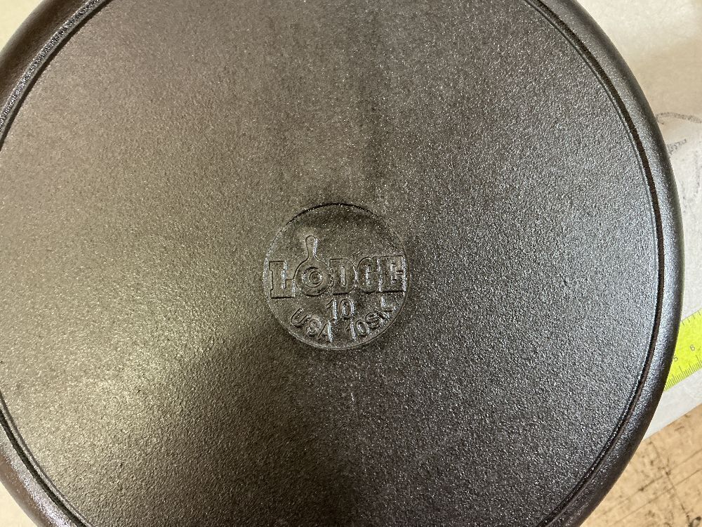 Lodge 10 Inch Cast Iron Skillet - Chef Collection - Pre-Seasoned Cast Iron Pan - Cooking Skillet for Frying, Searing & More - Cast Iron Skillets - Kitchen Essentials - Image 5 - Lot 115