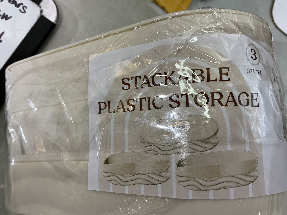 Stackable Plastic Storage 3 Count 2 differnt versions - Image 4 - Lot 130