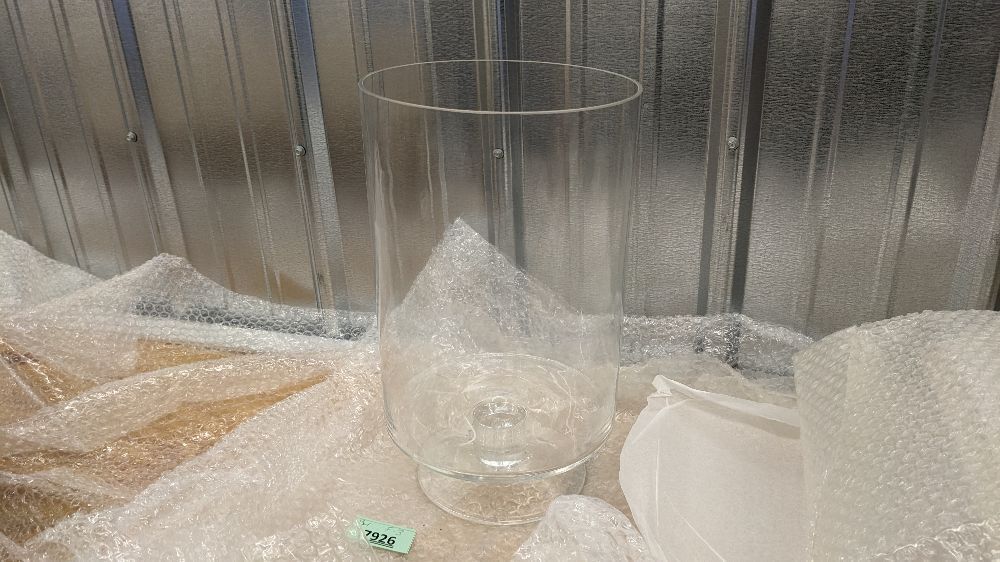 CYS Excel Glass Cylinder Vase - Image 2 - Lot 7620