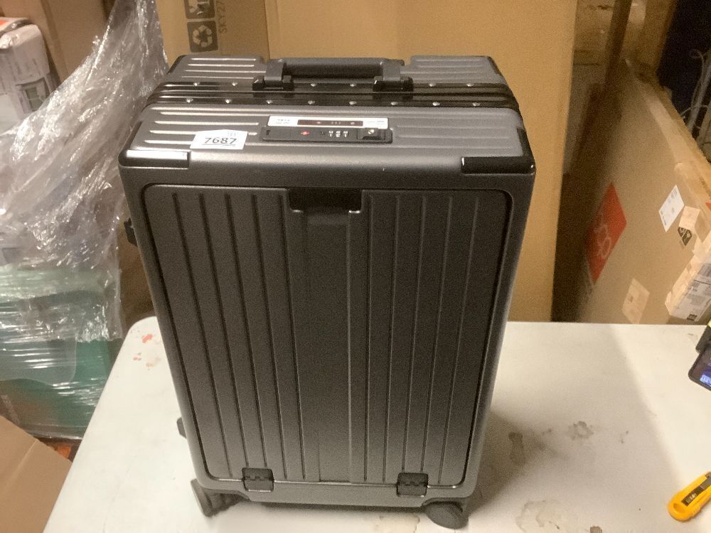 UrbanExplorer 24 Inch Check-In Aluminum Frame Luggage, ABS+PC Hard Shell Suitcases with Spinner Wheels TSA Approved Checked Luggage, Zipperless Suitcases with Cup Holder, Black - Image 3 - Lot 7687