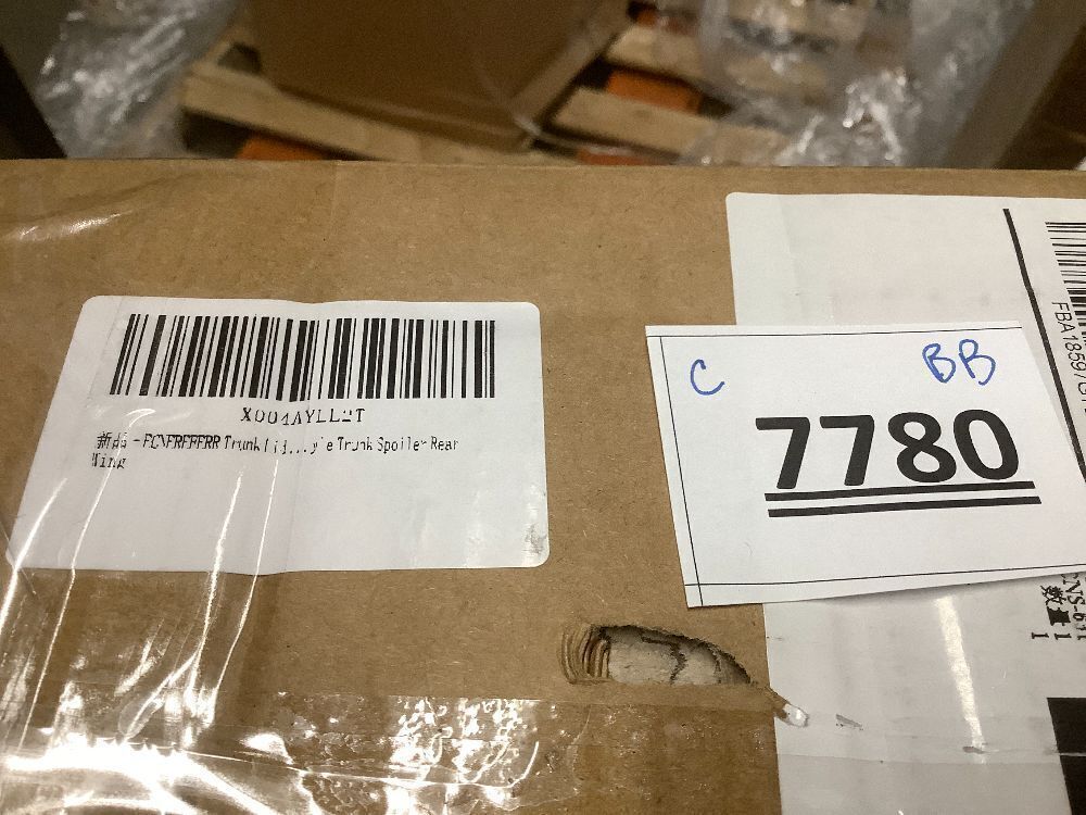 Universal Rear Spoiler for Cars: Gloss Black, For Unknown Vehicle - Image 3 - Lot 7780