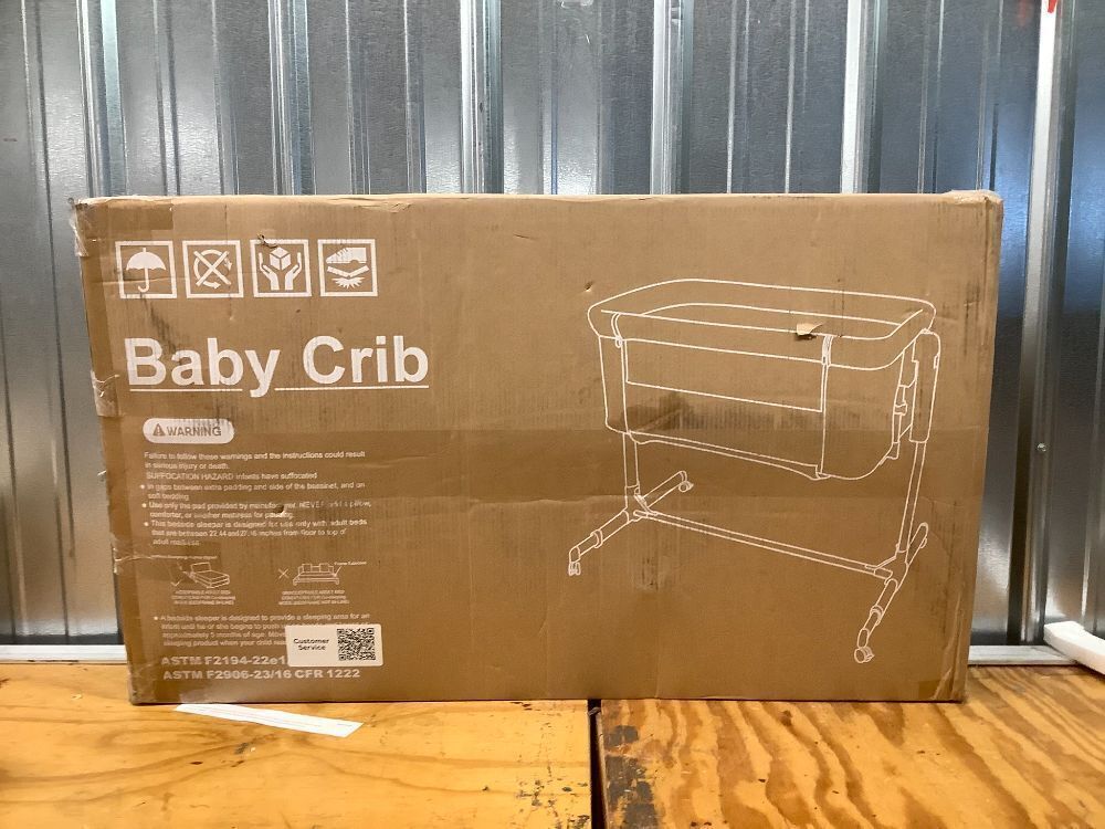 Baby Bassinet Bedside Sleeper, 3-in-1 Rocking Bassinet with Wheels, 6-Height Adjustable Crib with Breathable Mesh, Soft Mattress for Newborns & Infants - Image 4 - Lot 7771