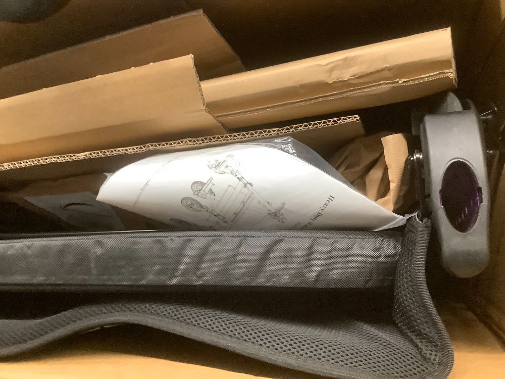 Heavy Duty Rollator Walker for Seniors with Seat, Foldable 2 in 1 Rolling Walkers Wheelchair Combo for Adult, All Terrain Wheels, Adjustable Transport Chair with Brake, 450 lb. Weight Capacity - Image 3 - Lot 7741