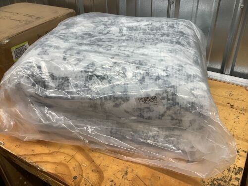 Household Carpet (Gray, 8'x10') - Lot 7742