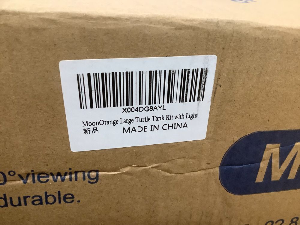 Large Turtle Tank Kit(Tank + Light + Water Pump), Acrylic Turtle Tank Starter Kit with Upgrade Rain Shower Head, Adjustable 5W Water Pump, Higher Fences and Multi-Function Area. (L-Kit) - Image 4 - Lot 7776