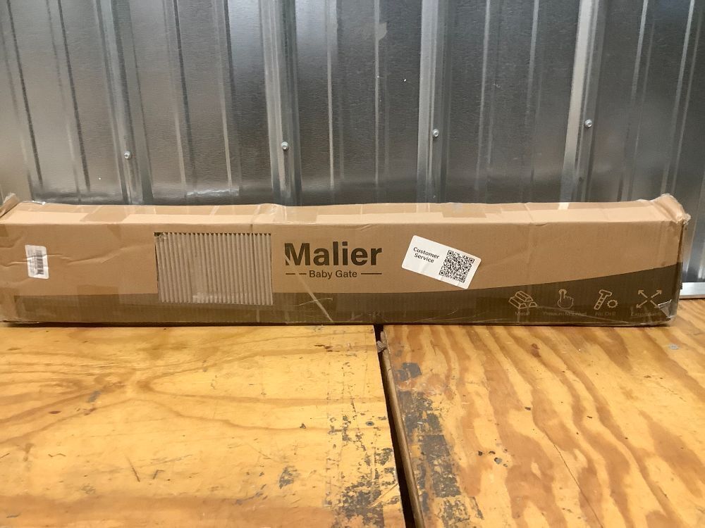 Mailer Baby Gate - Image 2 - Lot 7777